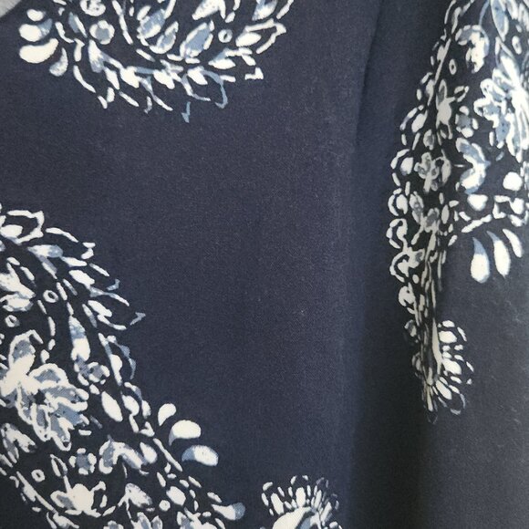 Women's Almost Sleeveless Blouse - Picture 3 of 4